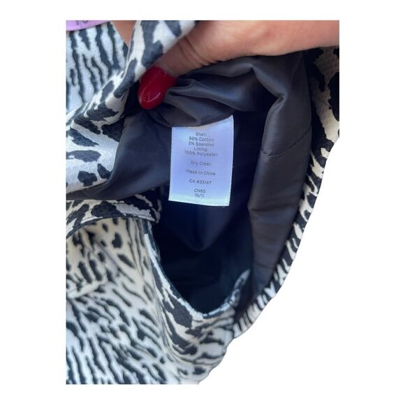 TALBOTS White Black Animal Print Cotton Spandex Blazer Jacket Size 12 Office EUC - Picture 3 of 9